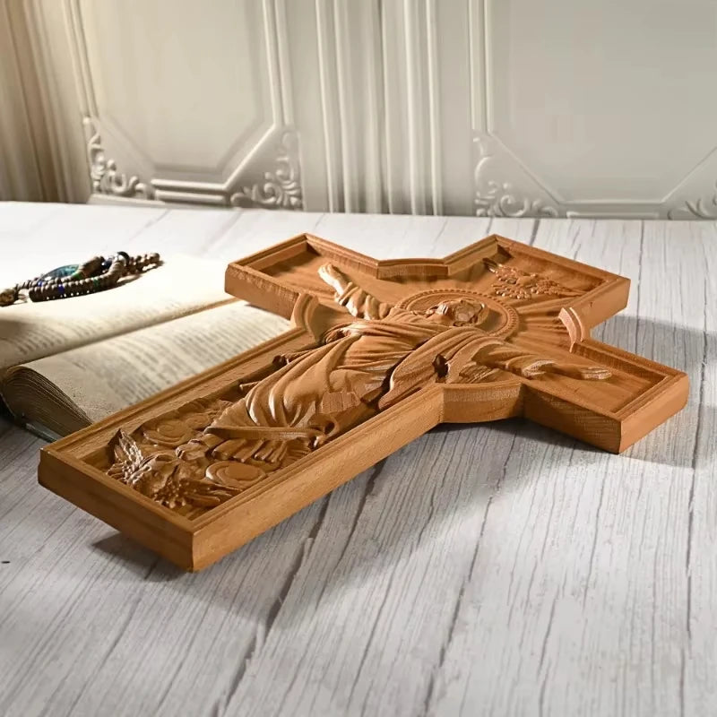 Crucifixo_de_Jesus_Cristo_em_Madeira