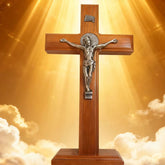 Cruz_de_Madeira_Catolica_com_Jesus_Cristo