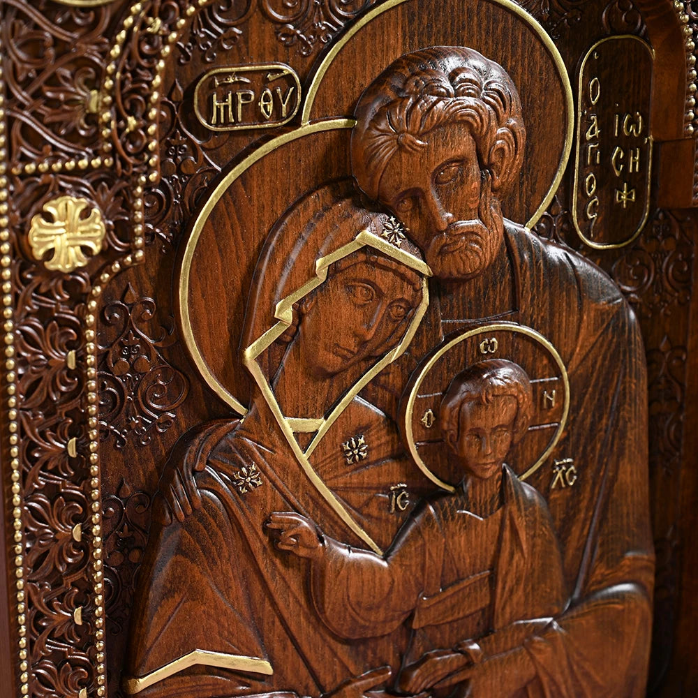 Imagem_da_Sagrada_Familia_em_Madeira