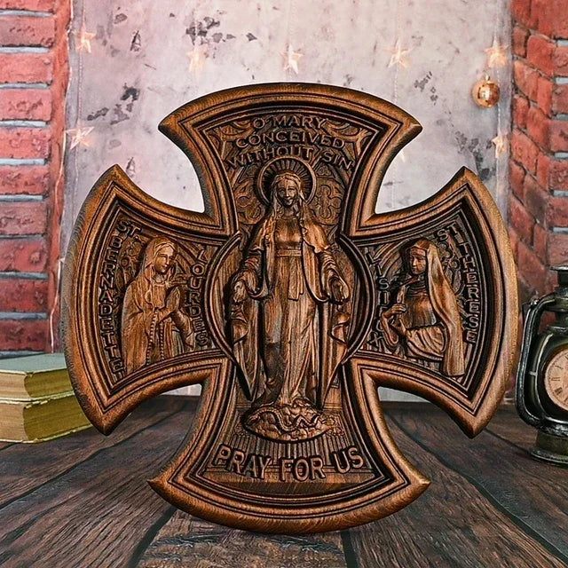 Imagem_de_Nossa_Senhora_da_Cruz_em_Madeira_Arte_Sacra_Catolica