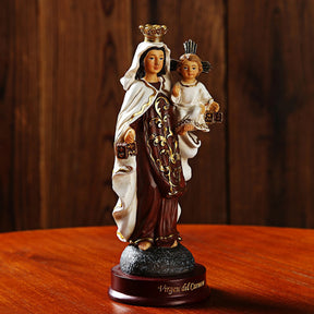 Imagem_de_Nossa_Senhora_do_Carmo_em_Resina