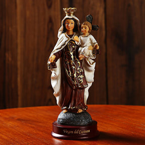 Imagem_de_Nossa_Senhora_do_Carmo_em_Resina