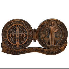 Placa_da_Medalha_de_Sao_Bento_em_Madeira